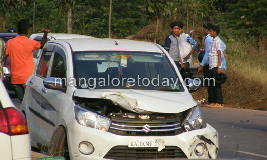 Bolero overturns in Adyar 